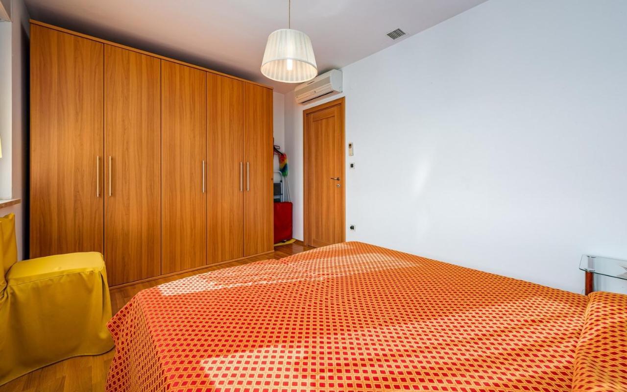 Valessia House With Umag